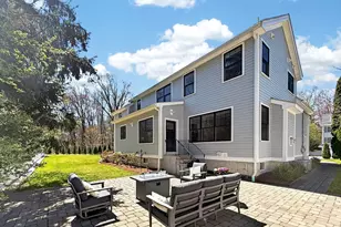 16 Walsh Rd, Bedford, MA 01730 - Photo 40