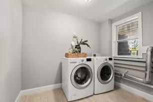 1935 Commonwealth Ave, Newton, MA 02466 - Photo 30