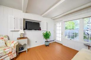 7 Arbutus Ave, Braintree, MA 02184 - Photo 8