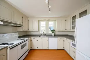 7 Arbutus Ave, Braintree, MA 02184 - Photo 10
