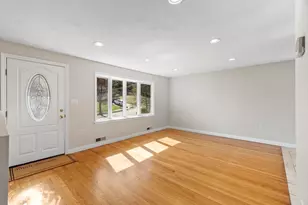 43 Perley Ave, Peabody, MA 01960 - Photo 6
