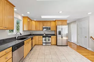 43 Perley Ave, Peabody, MA 01960 - Photo 12