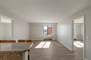 38 Thomas St, Westfield, MA 01085 - Photo 8