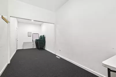 1060 Worcester St, Springfield, MA 01151 - Photo 12
