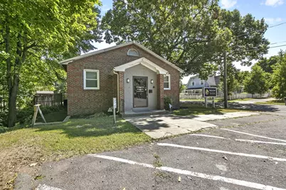 1060 Worcester St, Springfield, MA 01151 - Photo 2
