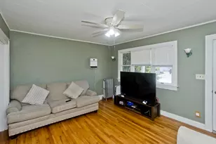 32 Chateaugay St, Chicopee, MA 01020 - Photo 26