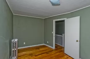 32 Chateaugay St, Chicopee, MA 01020 - Photo 36
