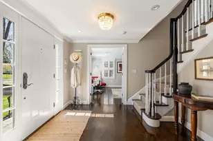 134 Candlewood Dr, Waltham, MA 02451 - Photo 2