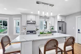 19 4th St, Medford, MA 02155 - Photo 12