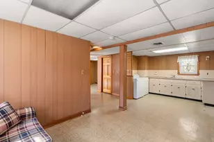 42 Martin Bates St, Dedham, MA 02026 - Photo 24