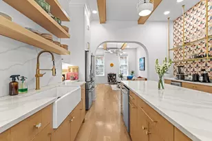 54 E Springfield St, Boston, MA 02118 - Photo 2
