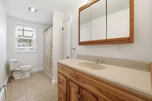 1016 Chestnut St, Palmer, MA 01550 - Photo 10