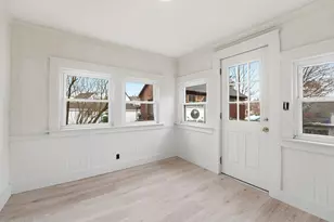 1016 Chestnut St, Palmer, MA 01550 - Photo 6
