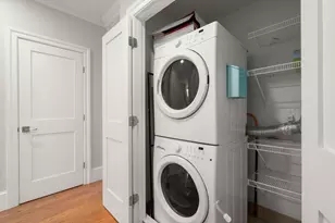 27 Washburn St, Boston, MA 02125 - Photo 18