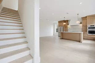 257 R Market St, Boston, MA 02135 - Photo 14