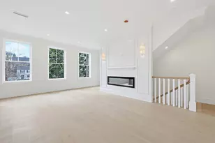 257 R Market St, Boston, MA 02135 - Photo 12