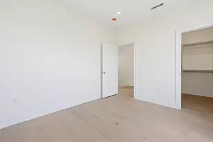 257 R Market St, Boston, MA 02135 - Photo 30