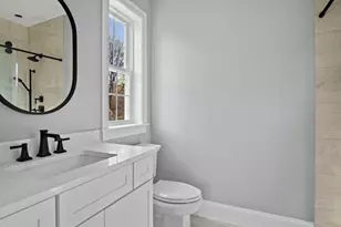 23 Day Cir, Woburn, MA 01801 - Photo 18