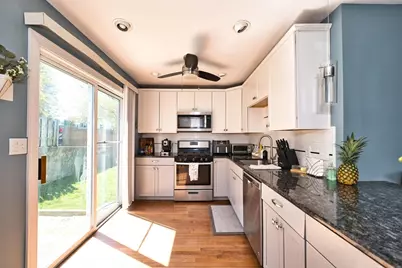 103 Valentine St #3, Fall River, MA 02720 - Photo 6