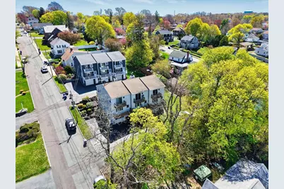 103 Valentine St #3, Fall River, MA 02720 - Photo 2