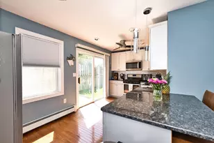 103 Valentine St, Fall River, MA 02720 - Photo 10