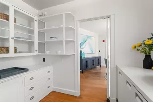 31 Linnaean St, Cambridge, MA 02138 - Photo 12