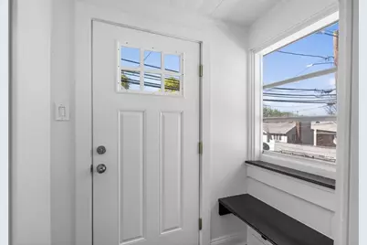 39 Ash Ave, Somerville, MA 02145 - Photo 8
