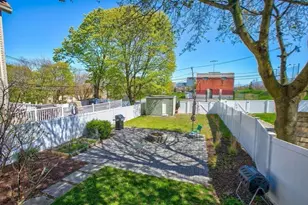 39 Ash Ave, Somerville, MA 02145 - Photo 24