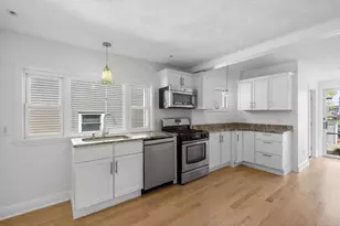 39 Ash Ave, Somerville, MA 02145 - Photo 14