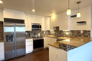 18 Glencoe St, Boston, MA 02135 - Photo 2