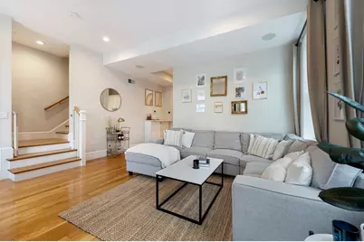 480-482 East 4th Street #4, Boston, MA 02127 - Photo 2