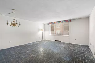 80 Salisbury St, Worcester, MA 01609 - Photo 12