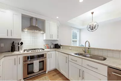 8 Covington St #1, Boston, MA 02127 - Photo 2