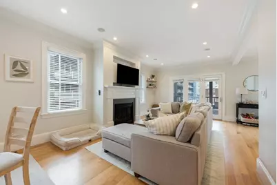 8 Covington St #1, Boston, MA 02127 - Photo 8