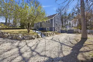 14 St Anns Ln, Falmouth, MA 02536 - Photo 2