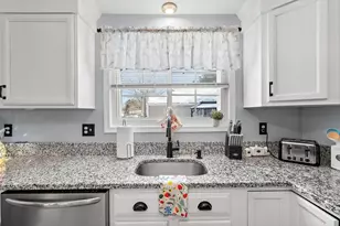 58 Brookbend Way E, East Bridgewater, MA 02333 - Photo 14
