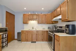 181 Belmont St, Everett, MA 02149 - Photo 2