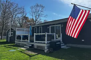 6 Upton St, Hanson, MA 02341 - Photo 10