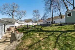 68 Marshall St, Billerica, MA 01821 - Photo 26