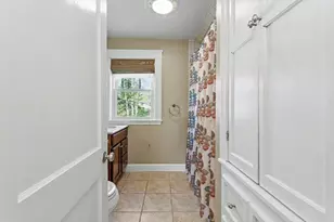 28 Garrison Ave, Haverhill, MA 01830 - Photo 24