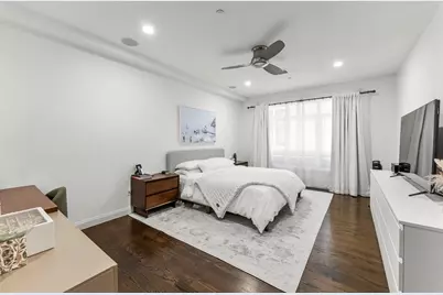 350 W 2nd St #2, Boston, MA 02127 - Photo 8