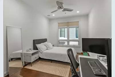 350 W 2nd St #2, Boston, MA 02127 - Photo 12