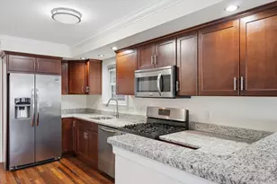 69 Horace St, Boston, MA 02128 - Photo 10