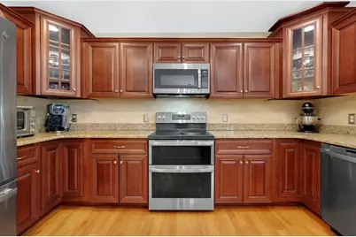 8 Carla Ln, Wilbraham, MA 01095 - Photo 14