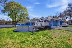 4 A St, Billerica, MA 01821 - Photo 2