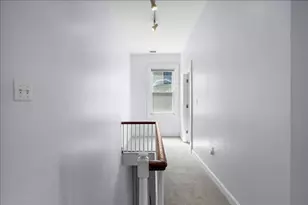 9 Allen Ct, Somerville, MA 02143 - Photo 14