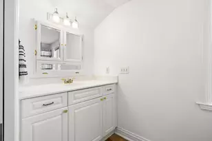 452 N Central St, East Bridgewater, MA 02333 - Photo 26
