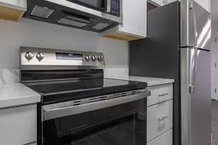 2412 Franklin Crossing Rd, Franklin, MA 02038 - Photo 10
