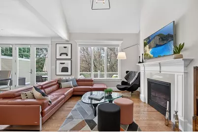 25 Crenshaw Ln #15-2, Andover, MA 01810 - Photo 6