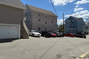 114 Warren St, Fall River, MA 02721 - Photo 2